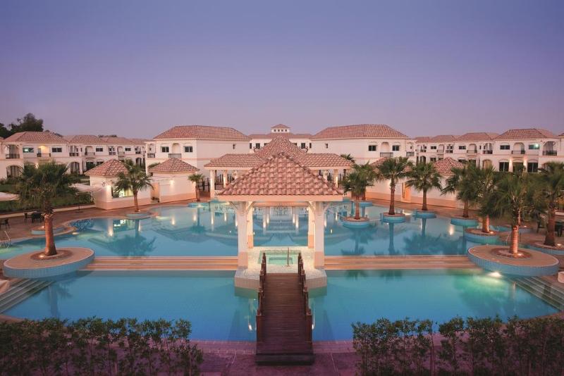 Movenpick Beach Resort Al Khobar - Havuz