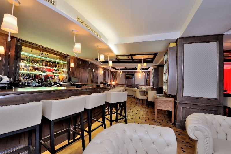 Royal Tulip City Center - Bar