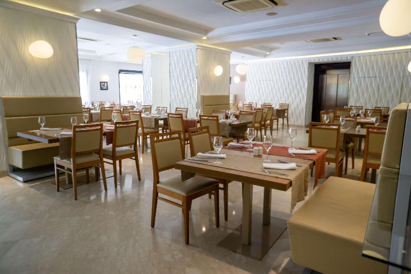 Royal Tulip City Center - Restoran