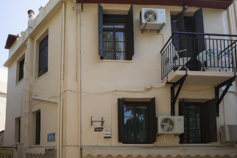 Elia Portou Rooms - Genel
