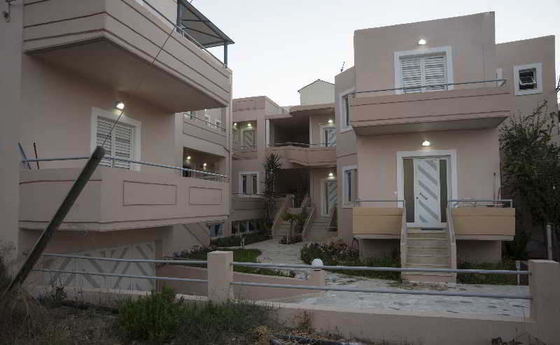 Elia Stalos Apartments otel fotoğrafı