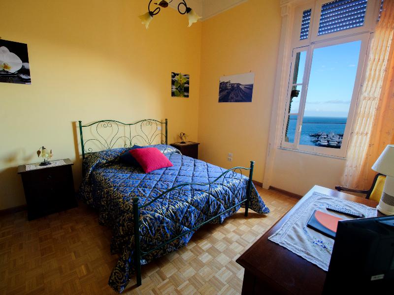 Barone Bed and Breakfast - Oda