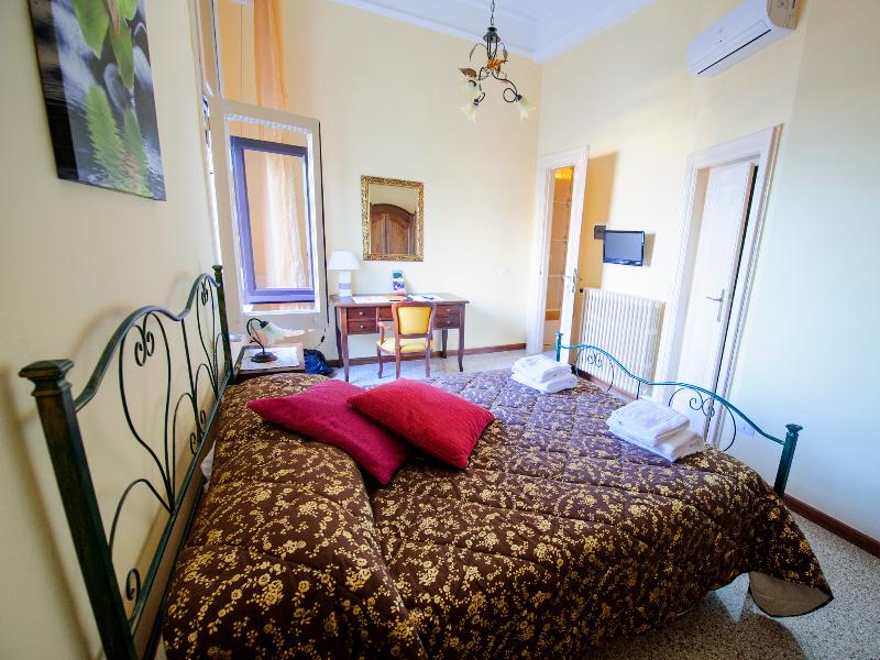 Barone Bed and Breakfast - Oda