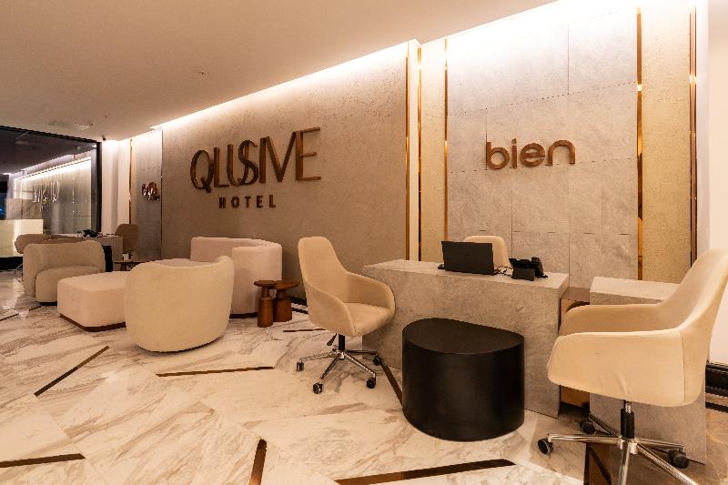 Qlusive Hotel - Lobi