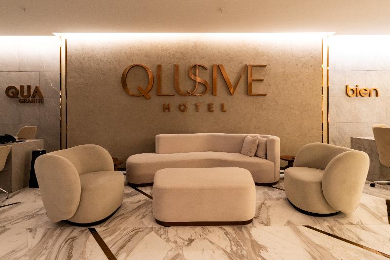 Qlusive Hotel - Lobi