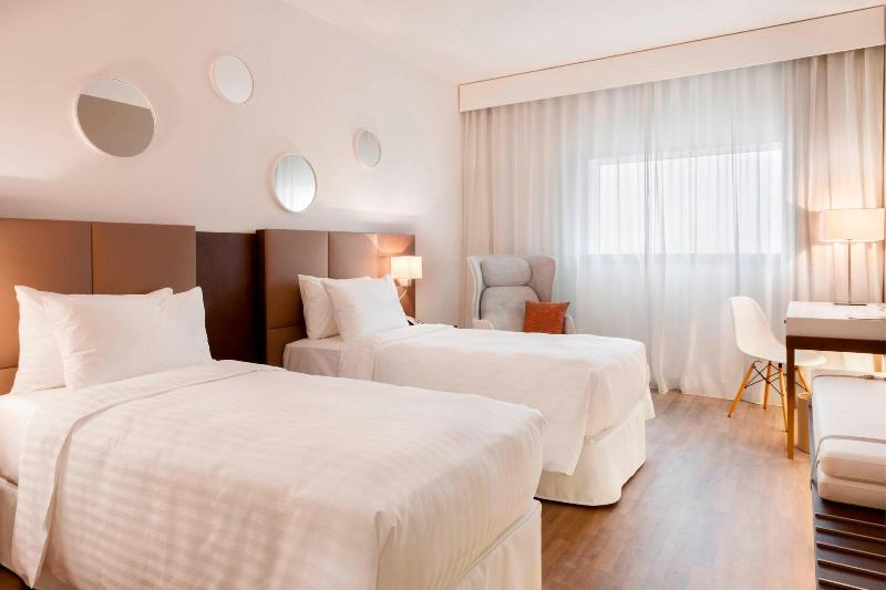 AC Hotel by Marriott Paris Le Bourget Airport - Oda