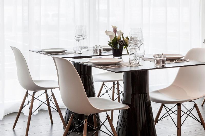 AC Hotel by Marriott Paris Le Bourget Airport - Restoran