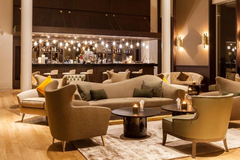 AC Hotel by Marriott Paris Le Bourget Airport - Restoran