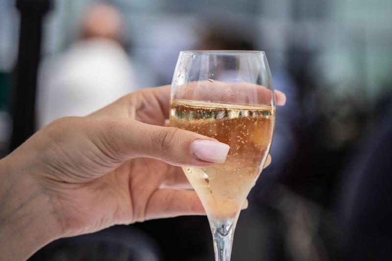 AC Hotel by Marriott Paris Le Bourget Airport - Restoran