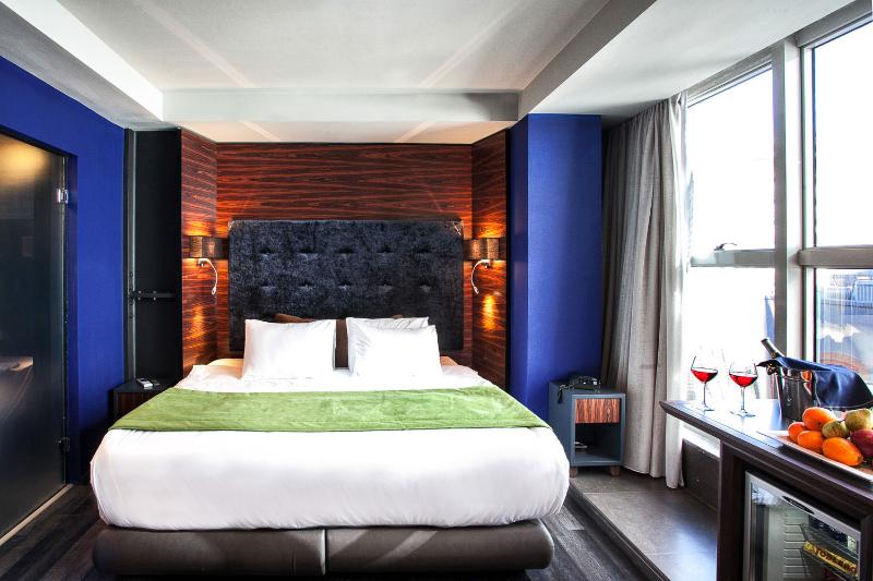 Diamond Suites - Oda