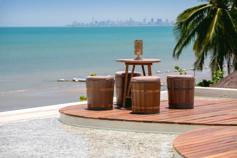 U Pattaya - Bar