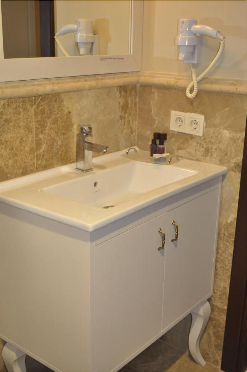 Kadikoy Park Suites Hotel - Oda