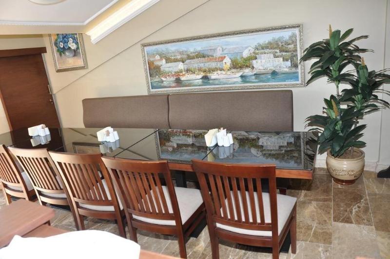 Kadikoy Park Suites Hotel - Restoran