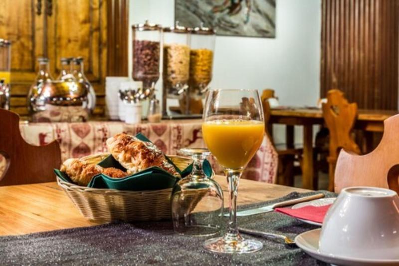 Les Cretes Blanches - Restoran