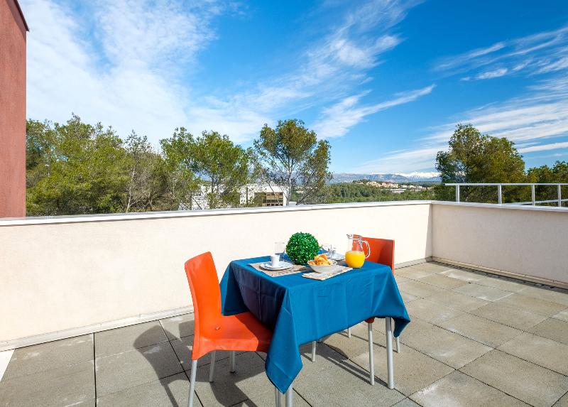 Comfort Aparthotel Antibes Le Maestria - Oda