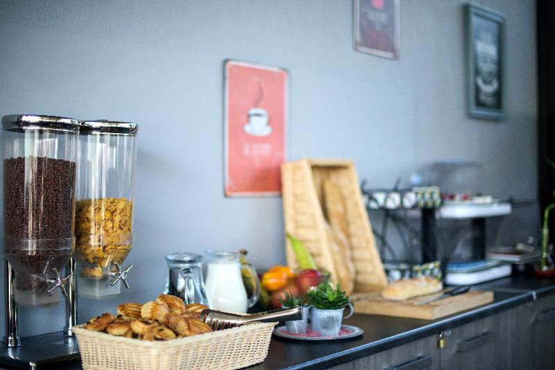Comfort Aparthotel Antibes Le Maestria - Restoran