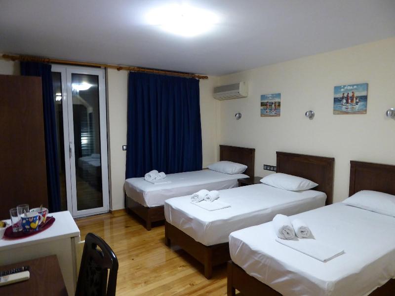 Rent Rooms The Seafront - Oda