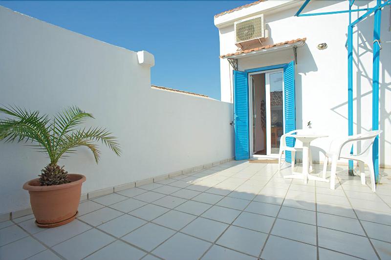 Rent Rooms The Seafront - Oda