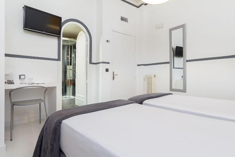 Hostal Gran Via 63 Rooms - Oda