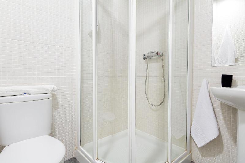 Hostal Gran Via 63 Rooms - Oda