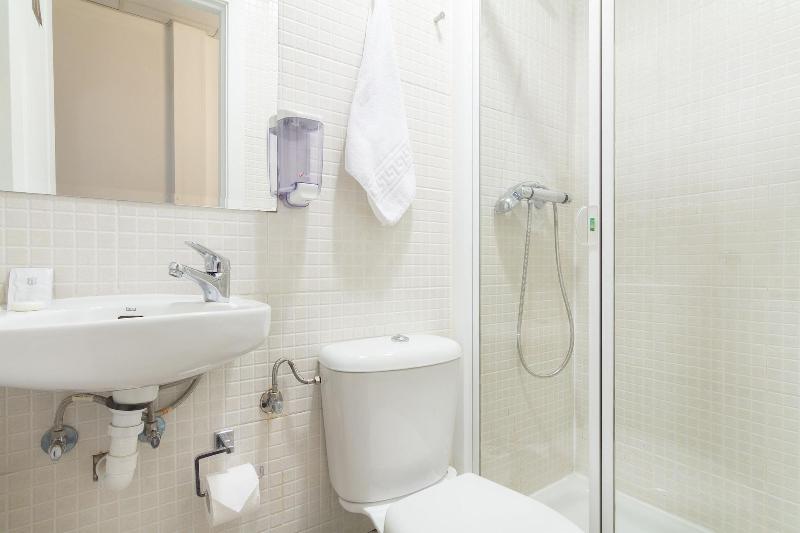 Hostal Gran Via 63 Rooms - Oda