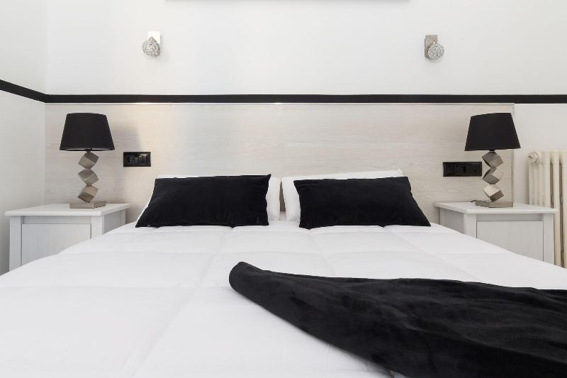 Hostal Gran Via 63 Rooms - Oda