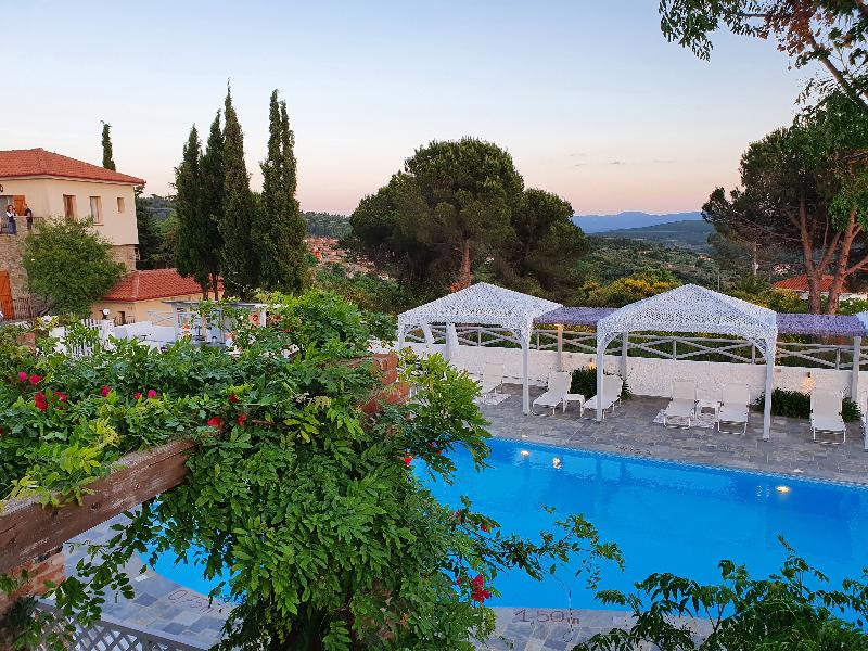 Lagou Raxi Country Hotel - Havuz