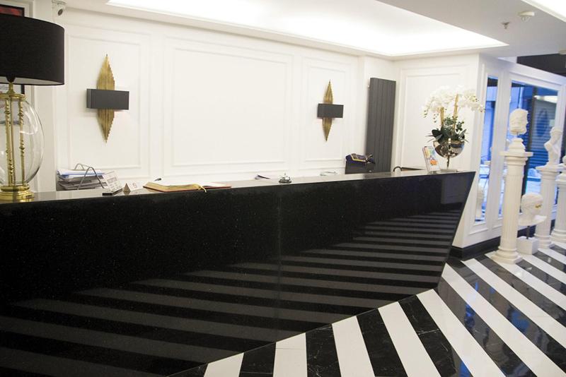 The22 Hotel - Lobi