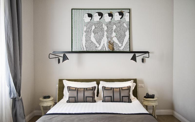 The Independent Suites - Genel