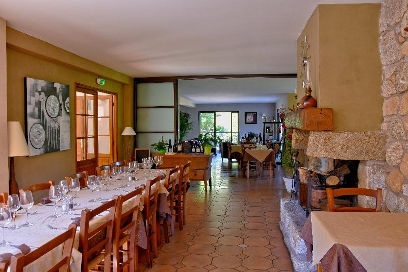 Des Deux Sorru - Restoran