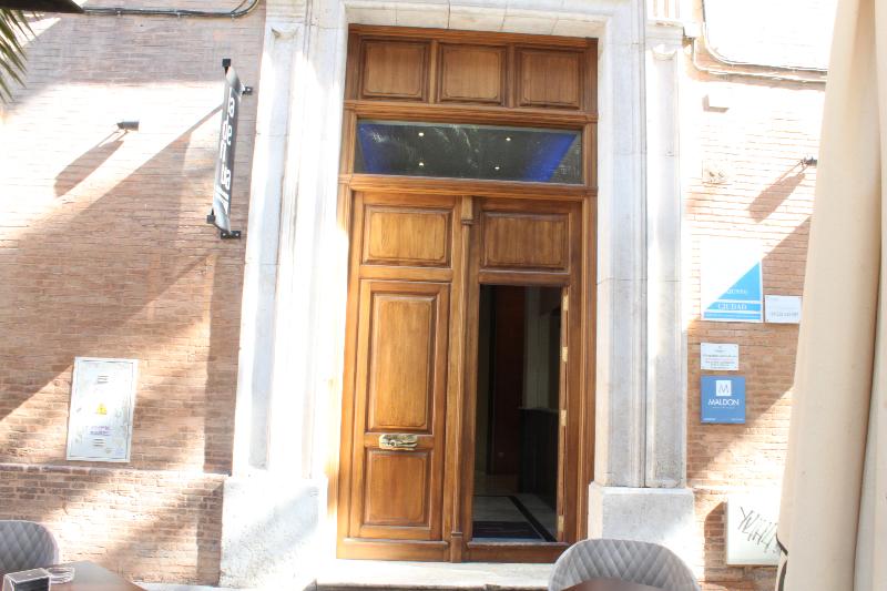 Life Apartments Alameda Colon - Lobi