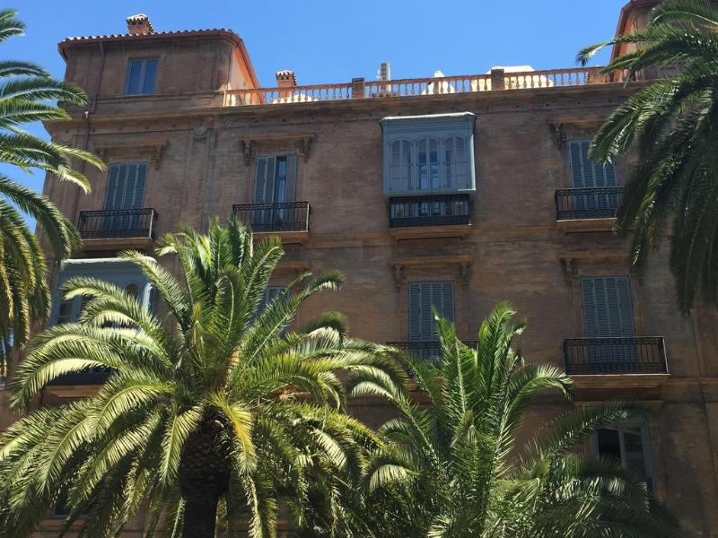 Life Apartments Alameda Colon - Genel