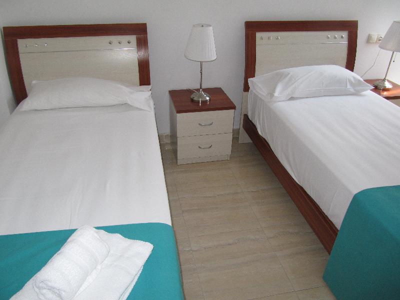 Life Apartments Alameda Colon - Oda