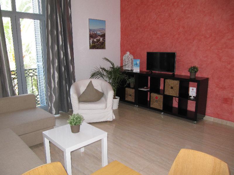 Life Apartments Alameda Colon - Oda