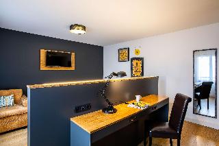 Best Western Plus Suitcase Paris La Defense fotoÄŸrafÄ±