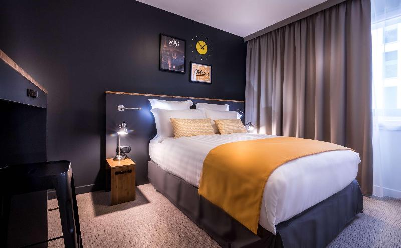 Best Western Plus Suitcase Paris La Defense - Oda