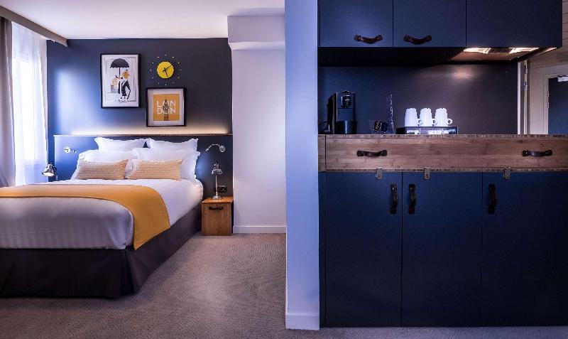 Best Western Plus Suitcase Paris La Defense - Oda