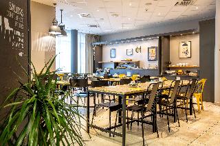 Best Western Plus Suitcase Paris La Defense fotoÄŸrafÄ±