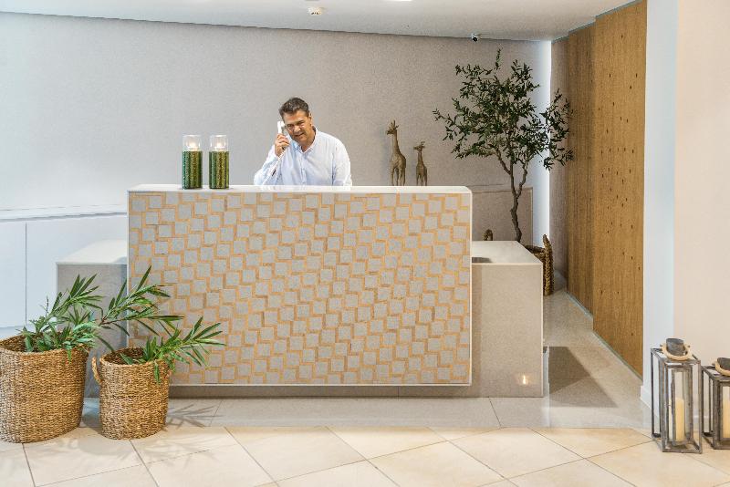 Arkadia Luxury Hotel Apartments - Lobi