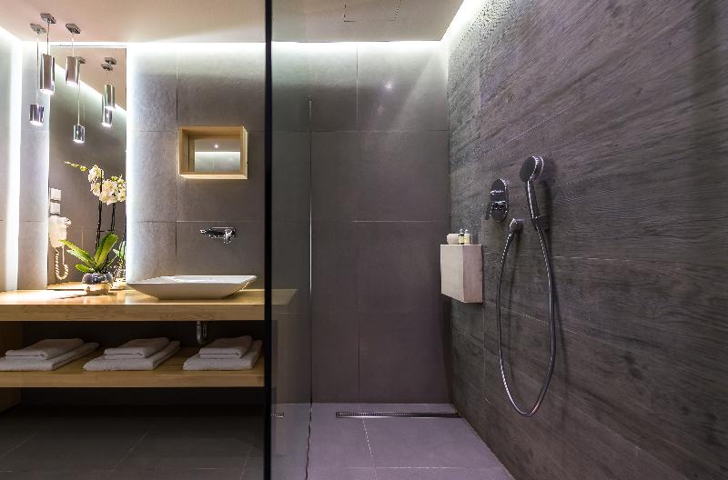 Arkadia Luxury Hotel Apartments - Oda