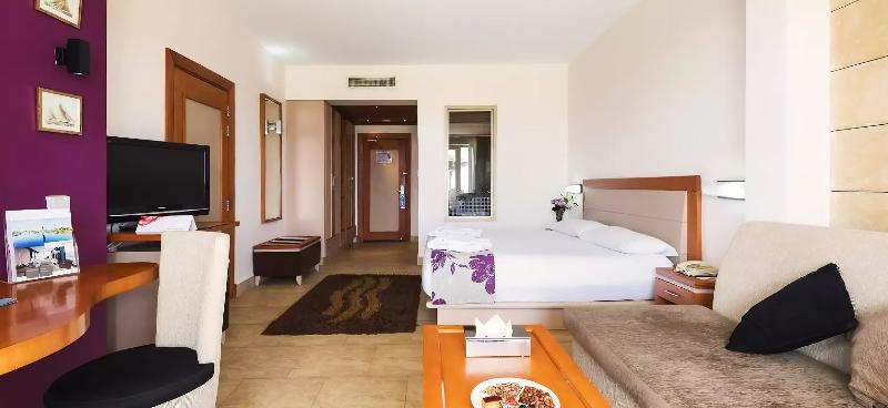 Barcelo Tiran Sharm Resort - Oda