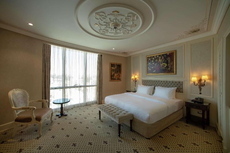 DoubleTree by Hilton Gaziantep, Turkey - Oda