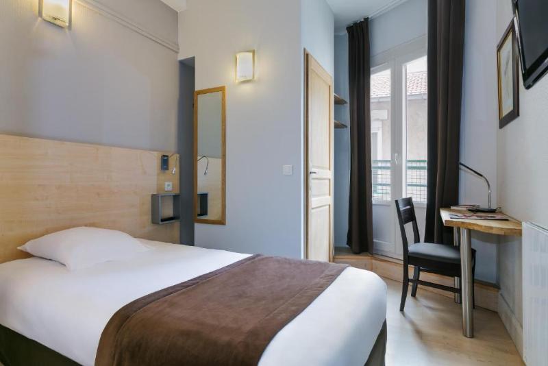 Hôtel Fôch Nancy Gare - Oda
