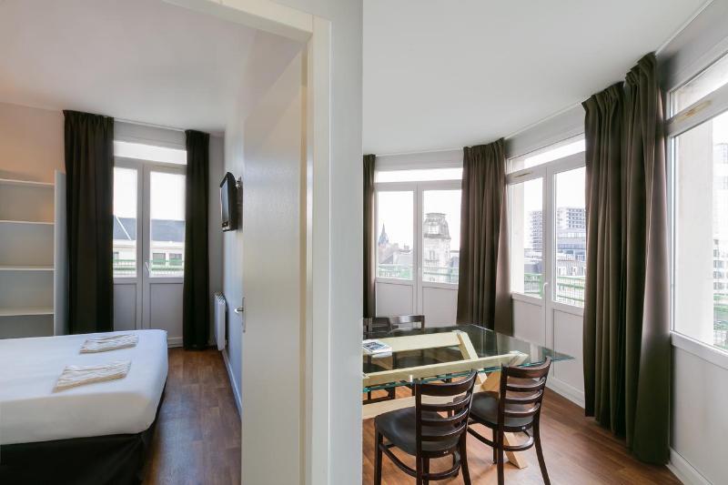 Hôtel Fôch Nancy Gare - Oda