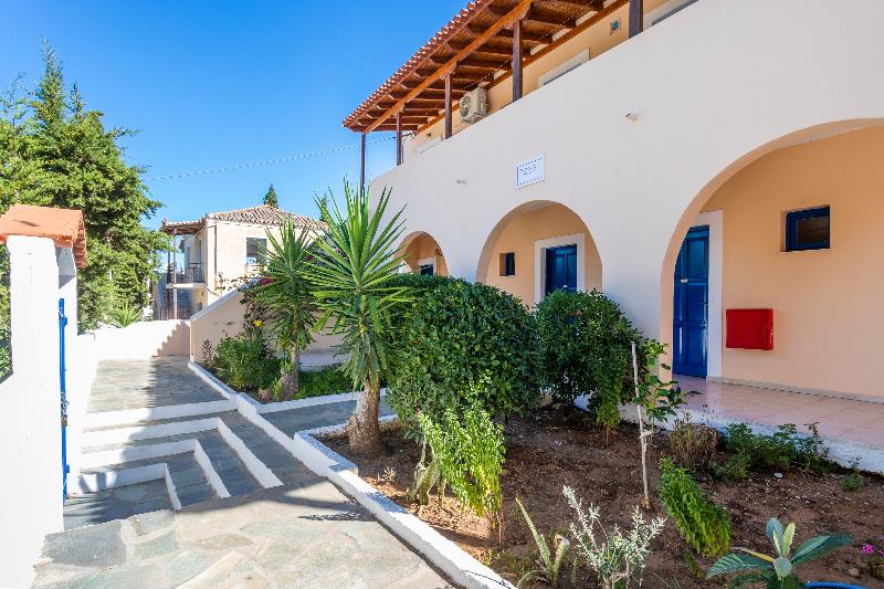 Vanas Apartments - Genel