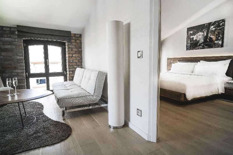 Radisson Collection Hotel, Old Mill Belgrade - Oda