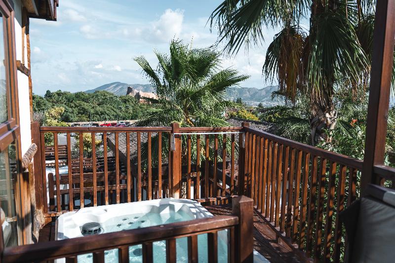 Magic Natura Animal, Waterpark & Polynesian Resort - Oda