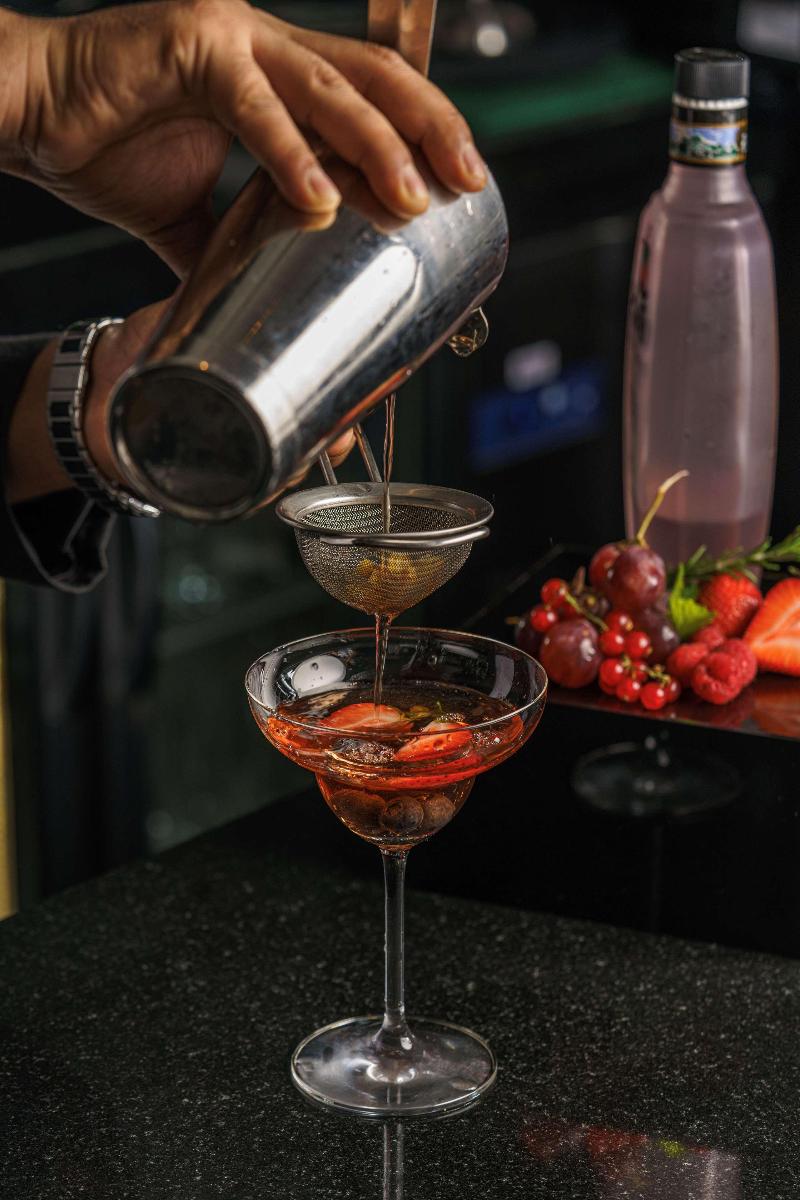 A Radisson Collection Hotel, Hormuz Grand Muscat - Bar