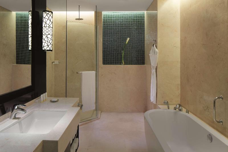 A Radisson Collection Hotel, Hormuz Grand Muscat - Oda