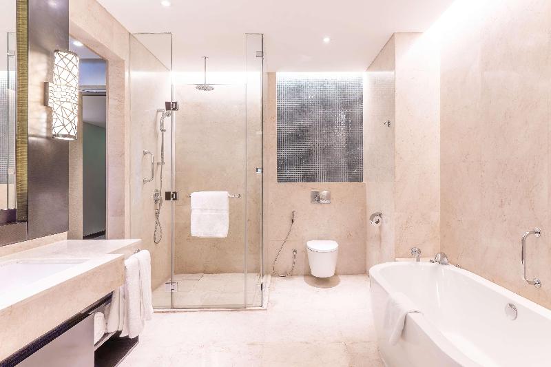A Radisson Collection Hotel, Hormuz Grand Muscat - Oda
